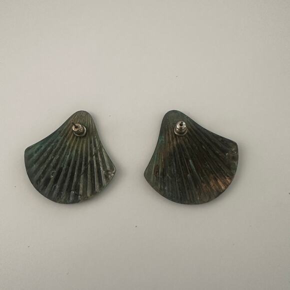 Vintage 1980s Green Metal Scalloped Pierced Earrings - Picture 2 of 4